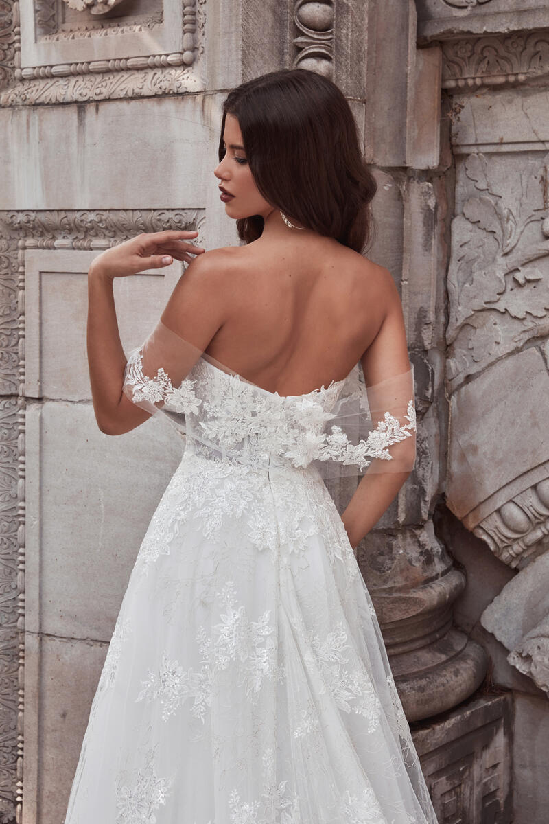 Calla Blanche Style Number 121102 - 4