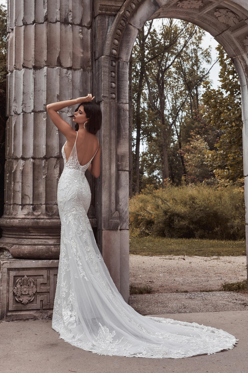 Calla Blanche Style Number 121104 - 6
