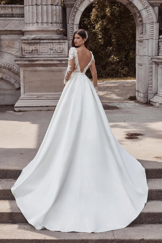 Calla Blanche Style Number 121107 - 2