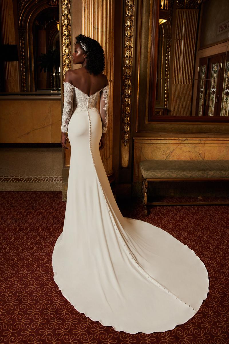 Calla Blanche Style Number 122104 - 2