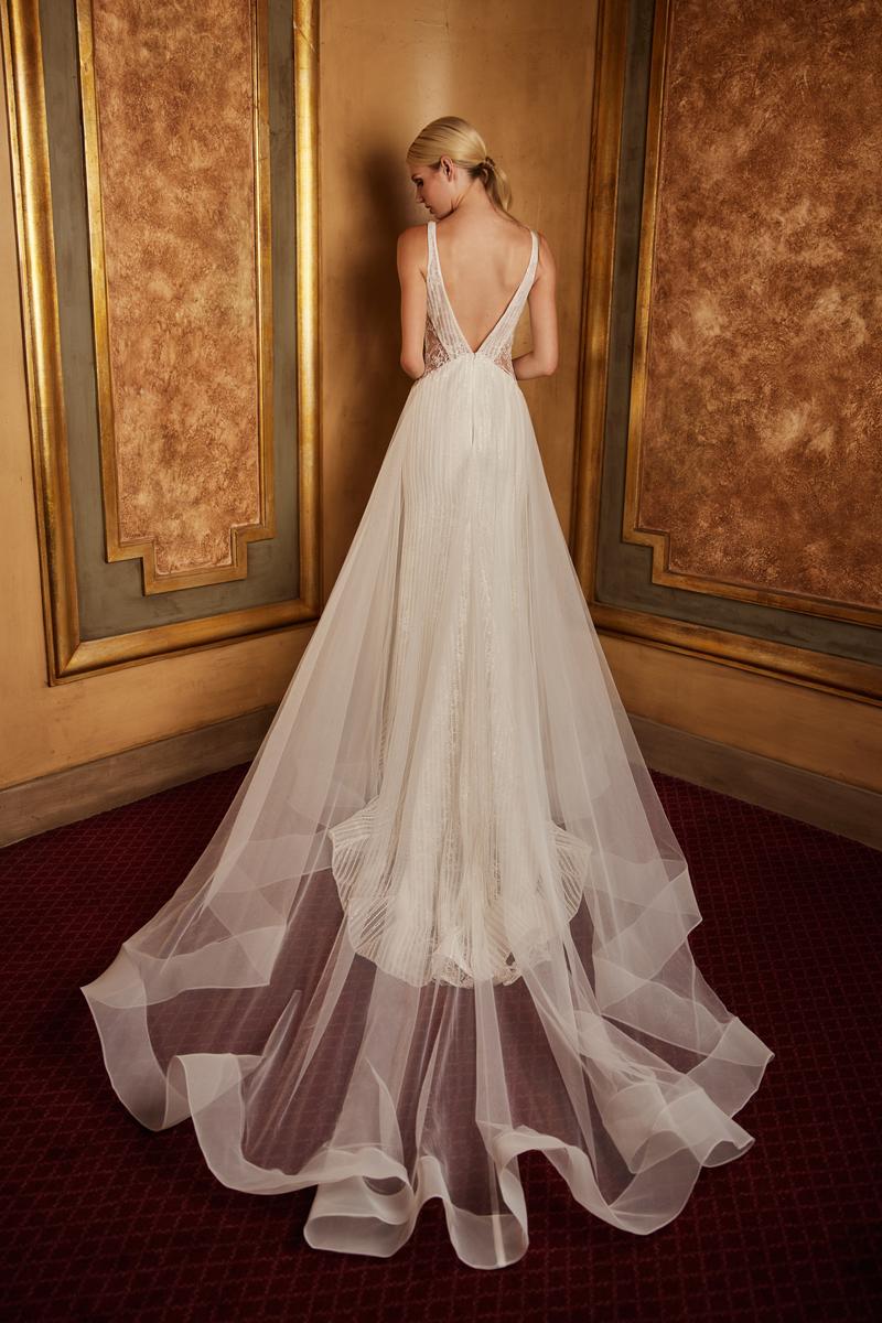 Calla Blanche Style Number 122114 - 2