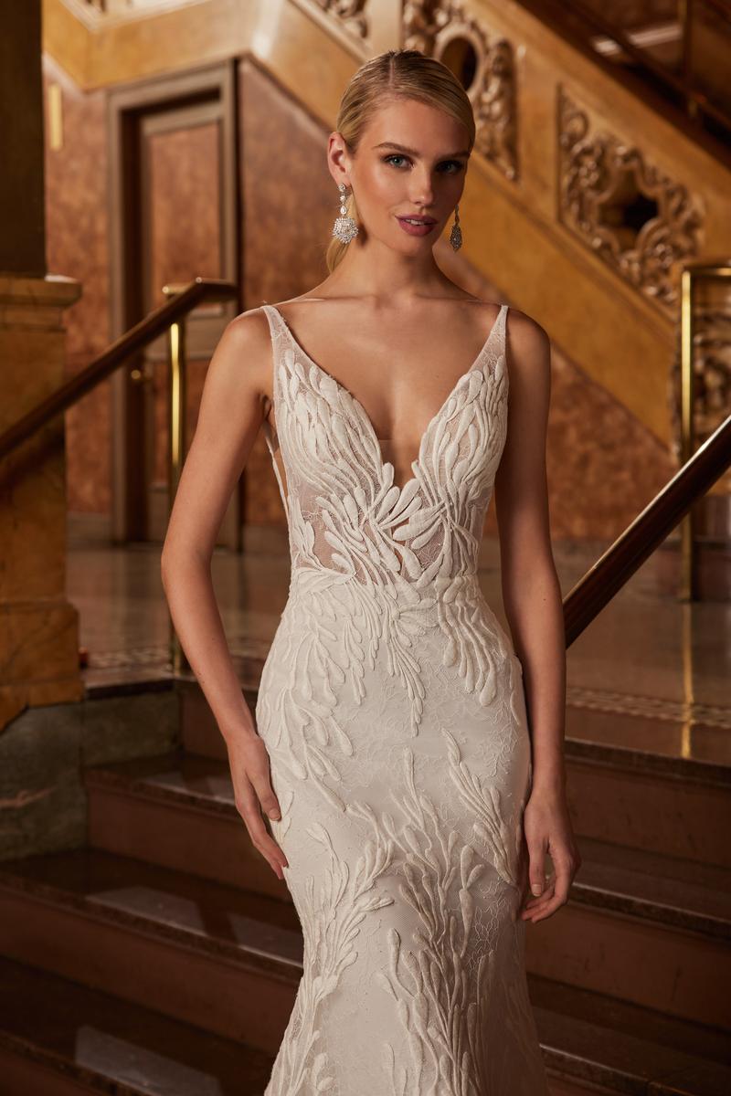 Calla Blanche Style Number 122122 - 3
