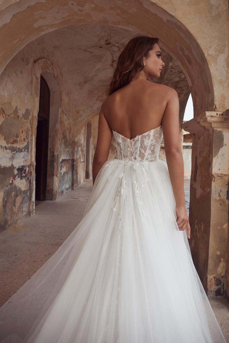 Calla Blanche Style Number 123106 - 5