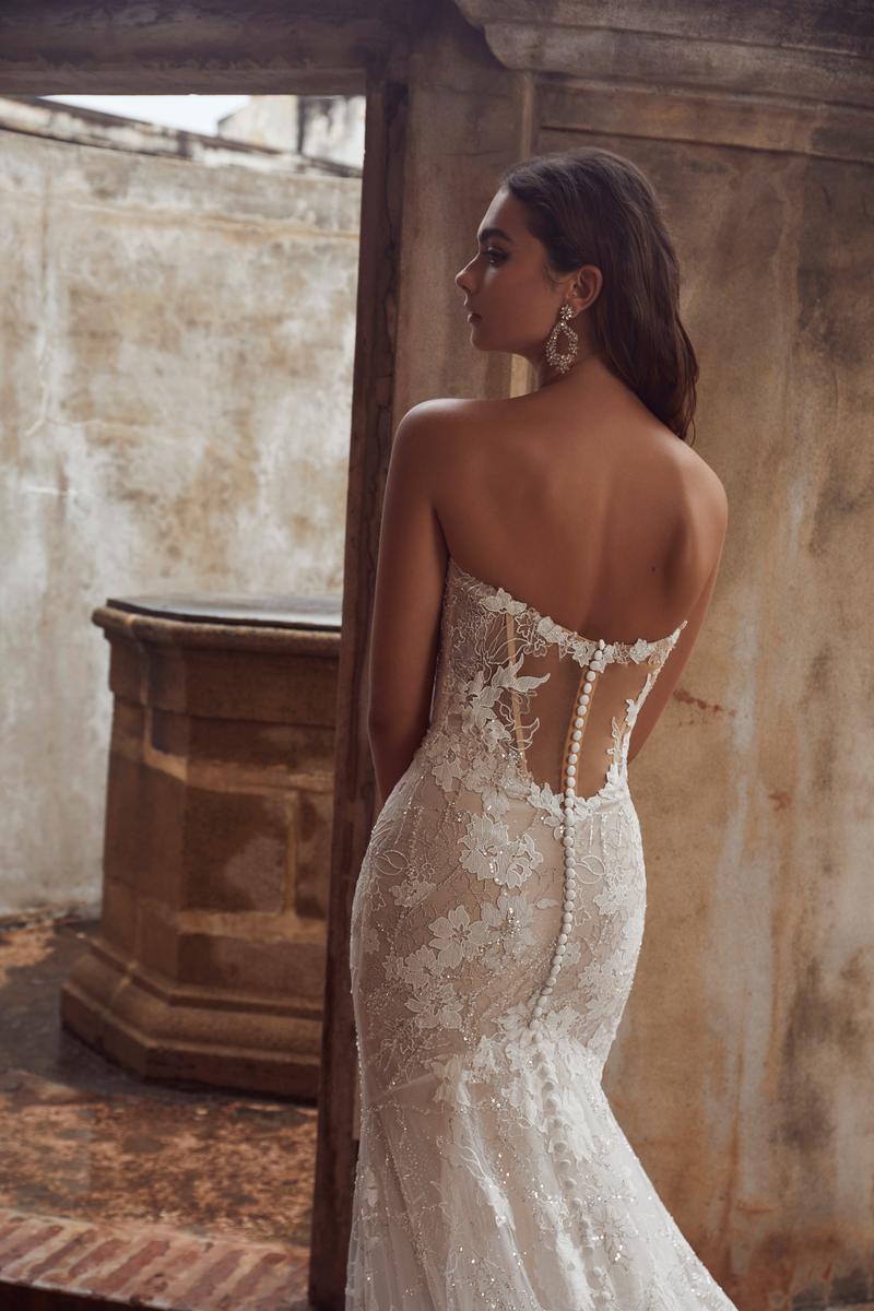 Calla Blanche Style Number 123125 - 4
