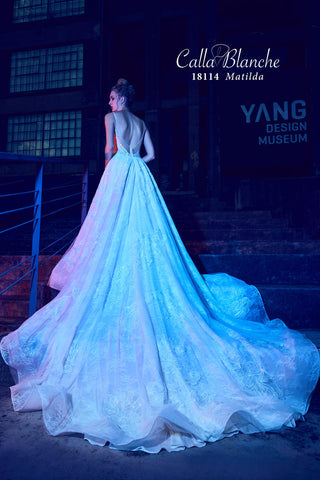 Calla Blanche Style Number 18114 - 2