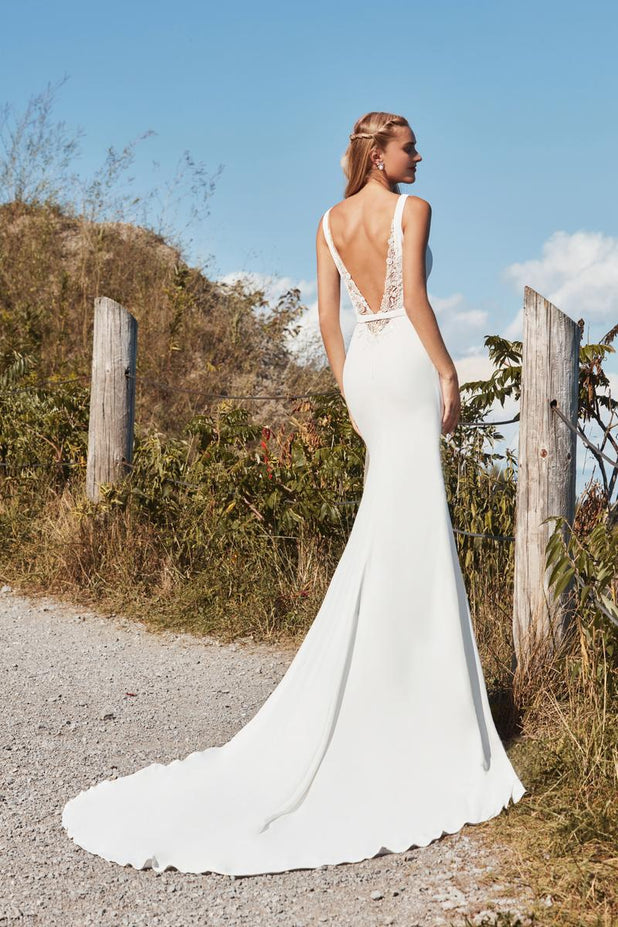 L'Amour Style Number LA21102 - 2