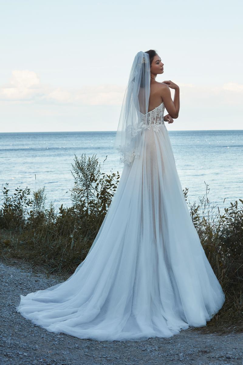 L'Amour Style Number LA21104 - 6