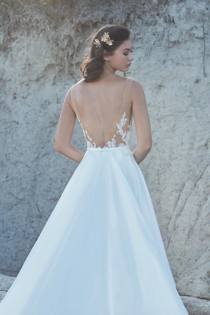 L'Amour Style Number LA21110 - 4