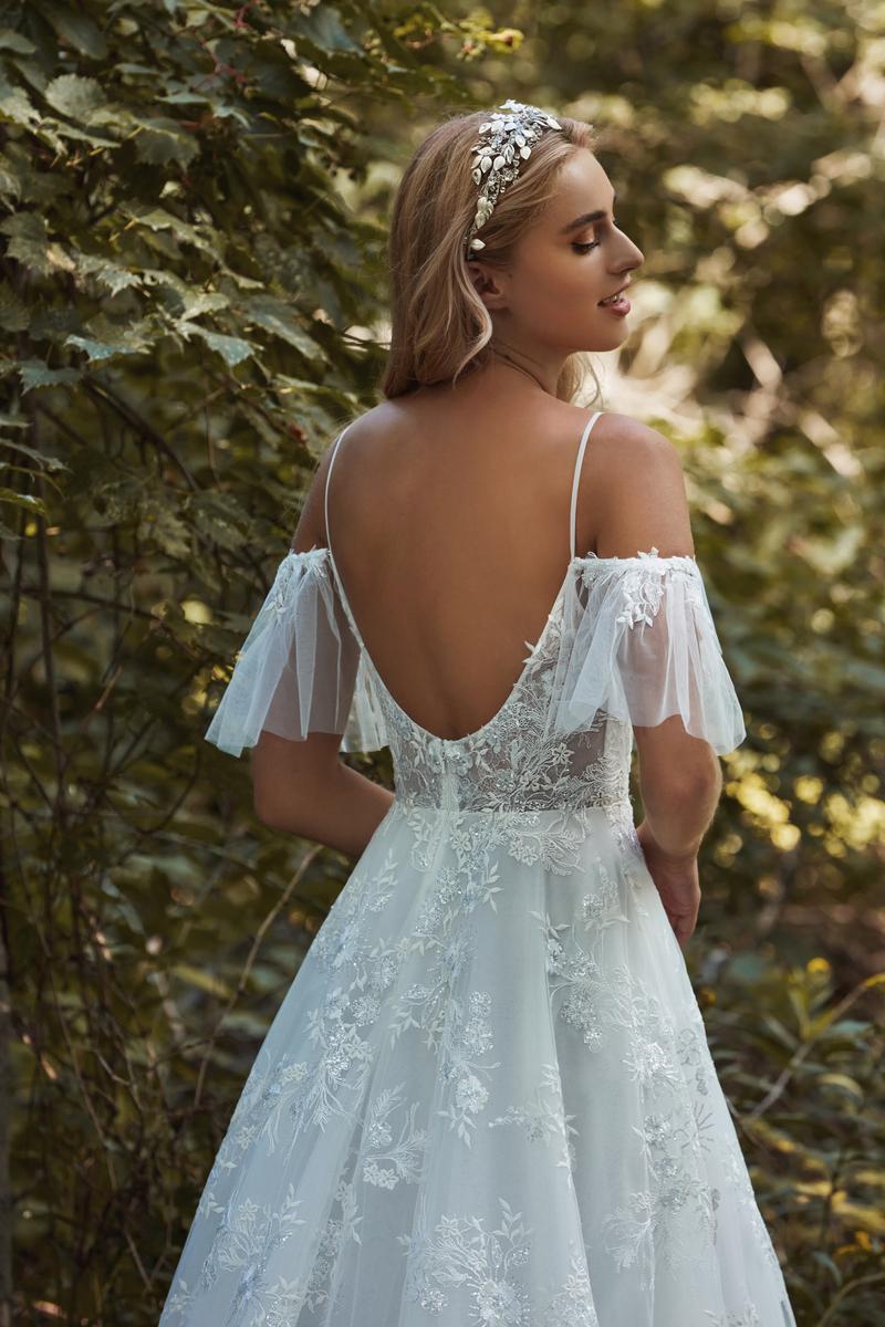 L'Amour Style Number LA21112 - 4