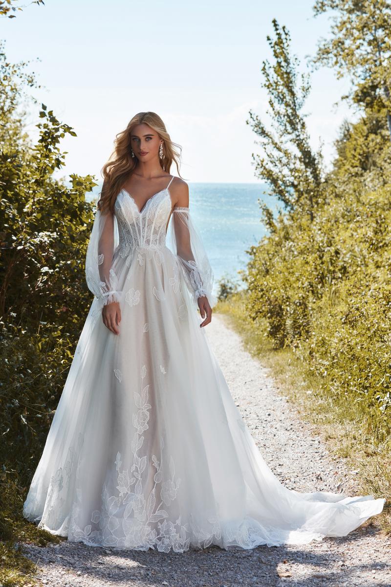 L'Amour Style Number LA21116 - 5