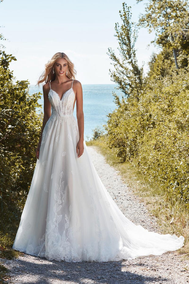 L'Amour Style Number LA21116 - 1