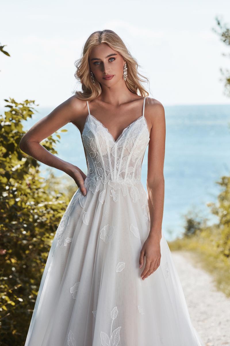 L'Amour Style Number LA21116 - 3