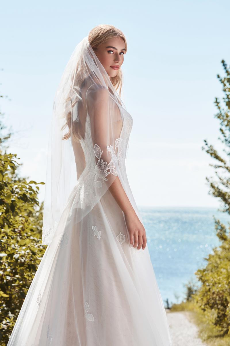 L'Amour Style Number LA21116 - 4