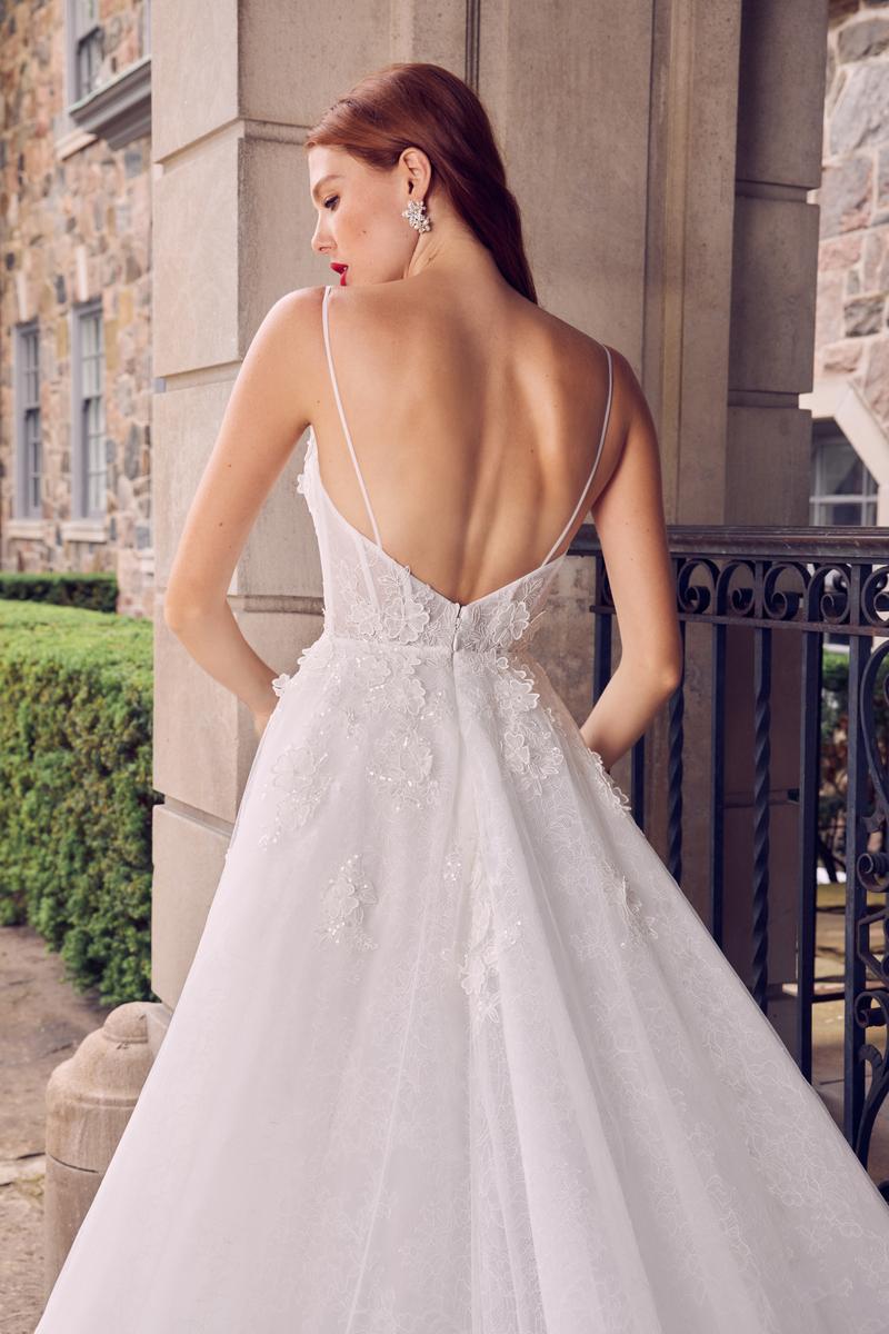 L'Amour Style Number LA22110 - 4