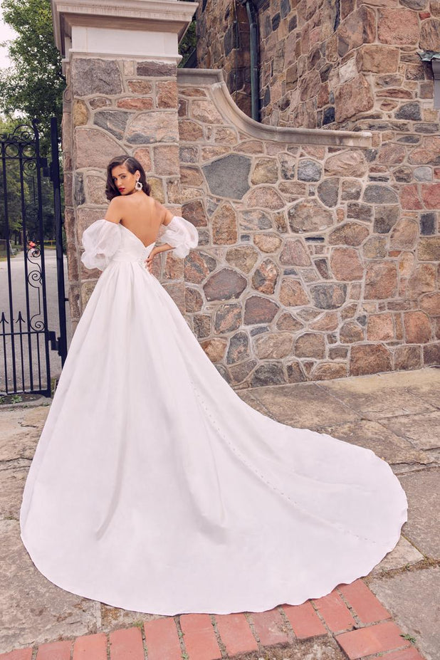 L'Amour Style Number LA22115 - 2