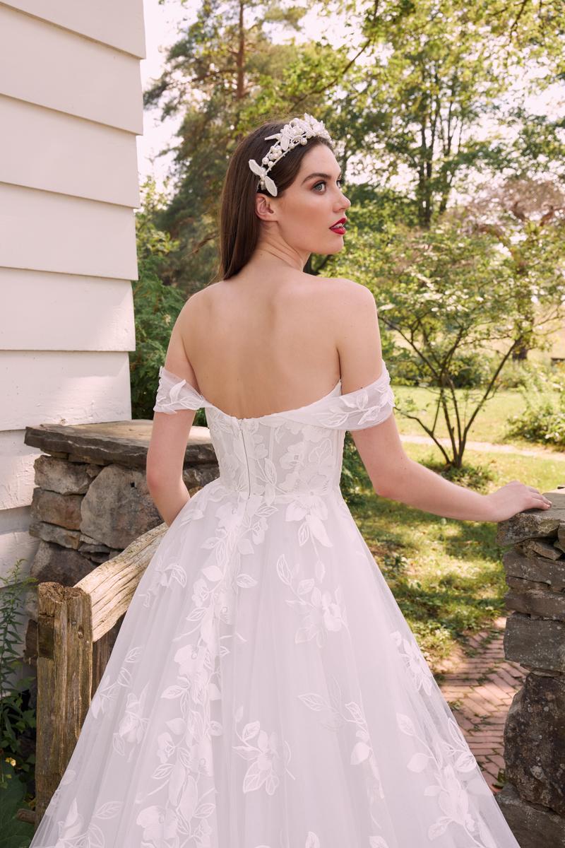 L'Amour Style Number LA22116 - 4