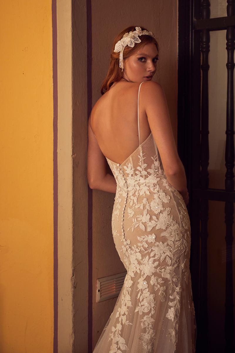 L'Amour Style Number LA23106 - 4