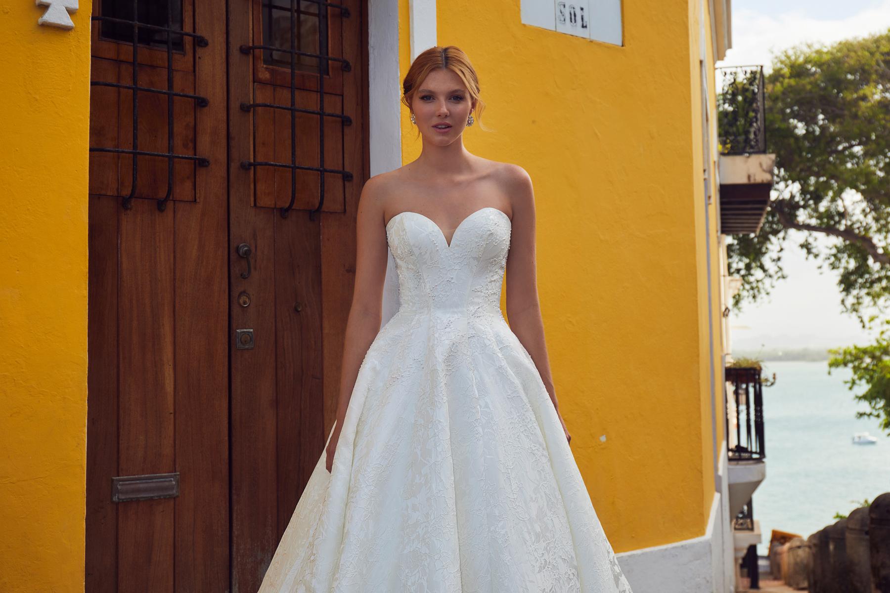 L'Amour Style Number LA23112 - 3