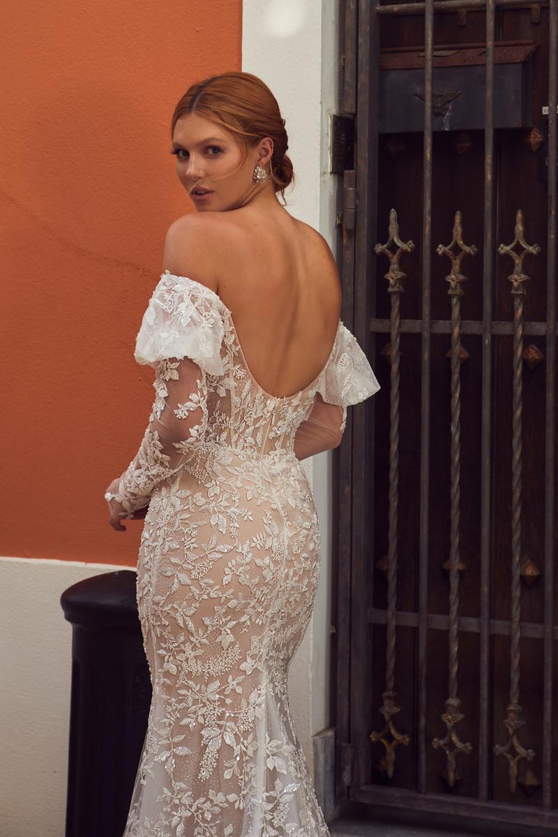 L'Amour Style Number LA23113 - 2