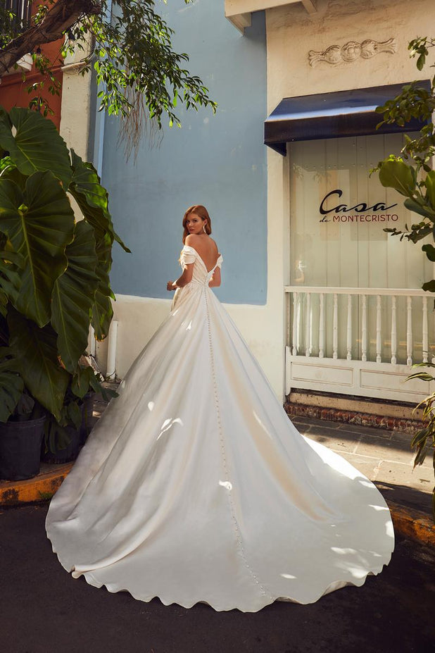 L'Amour Style Number LA23118 - 2