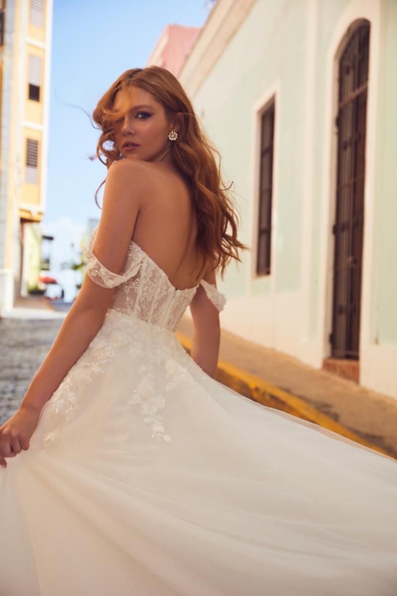 L'Amour Style Number LA23123 - 4