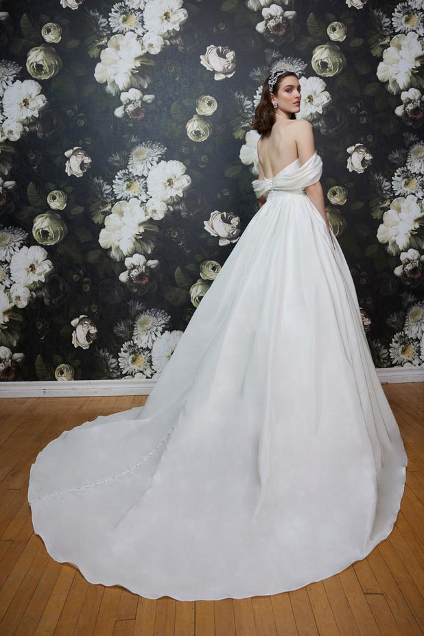 L'Amour Style Number LA23255 - 2