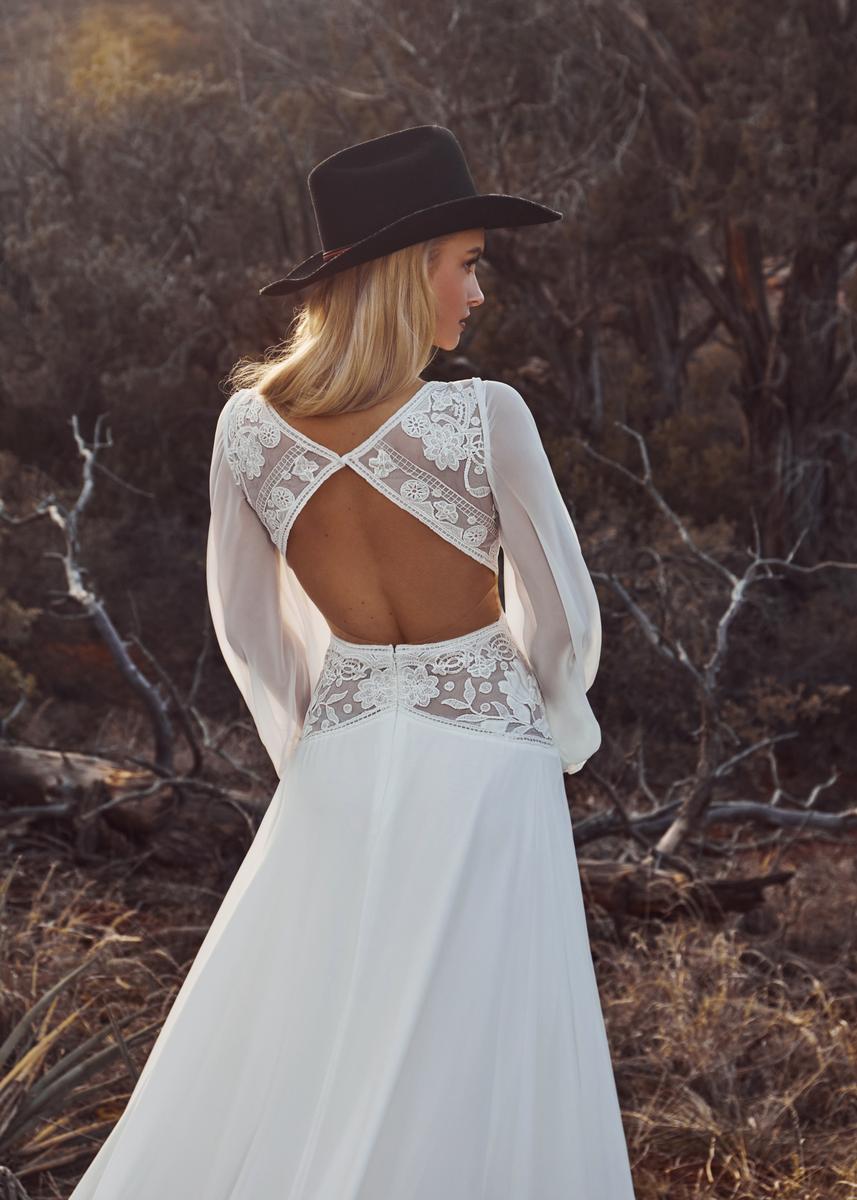 La Perle Style Number LP2012 - 4