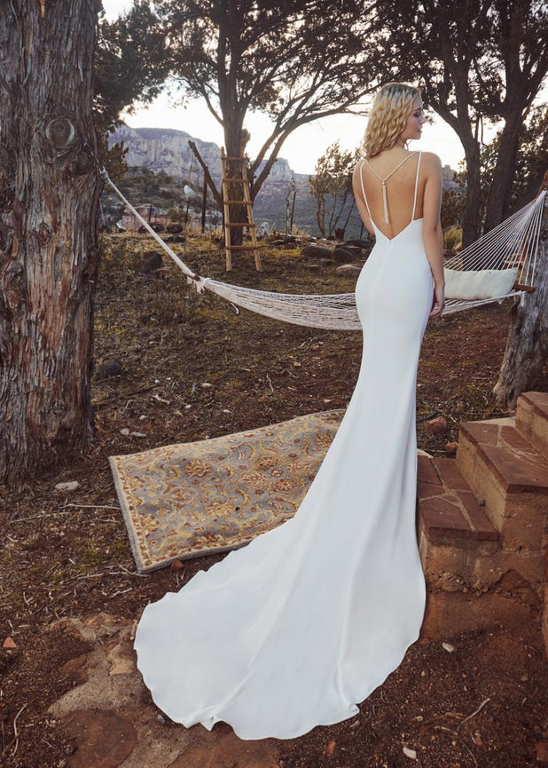 La Perle Style Number LP2021 - 2