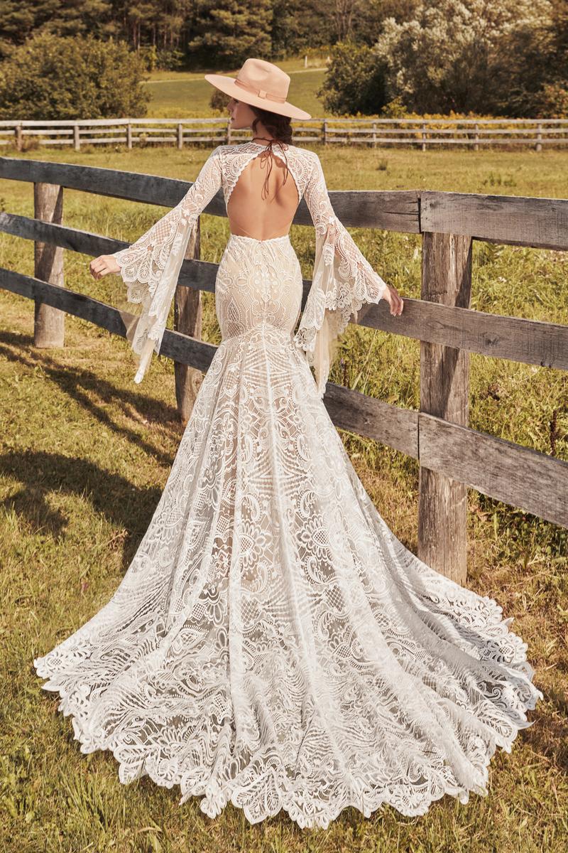 La Perle Style Number LP2101 - 2