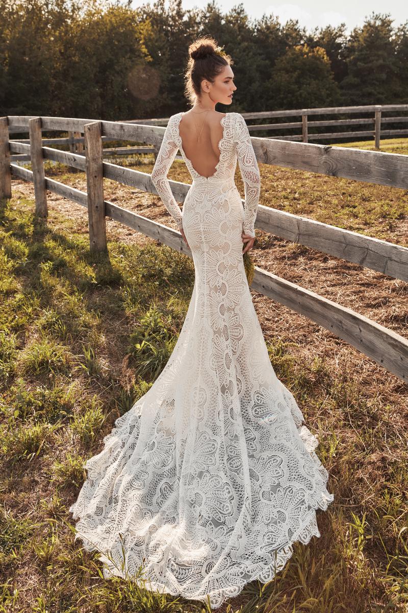 La Perle Style Number LP2106 - 2
