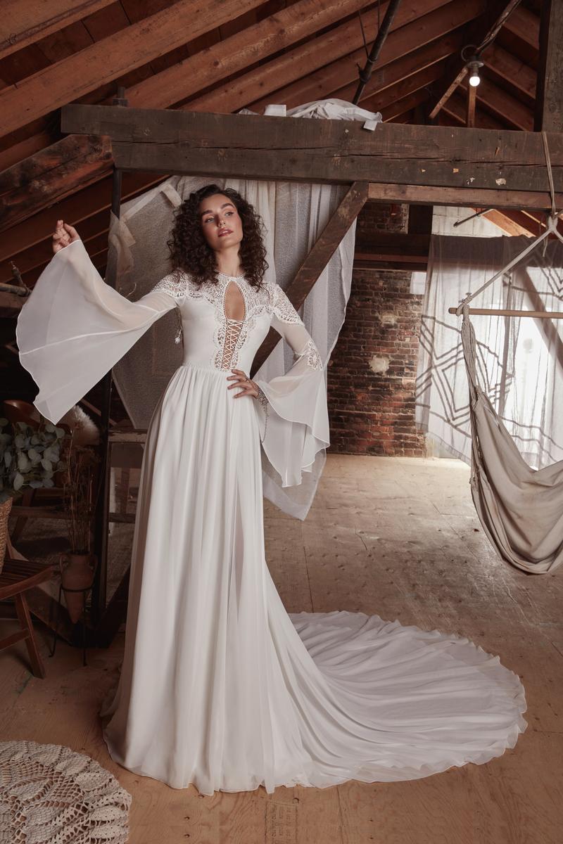 La Perle Style Number LP2121 - 1
