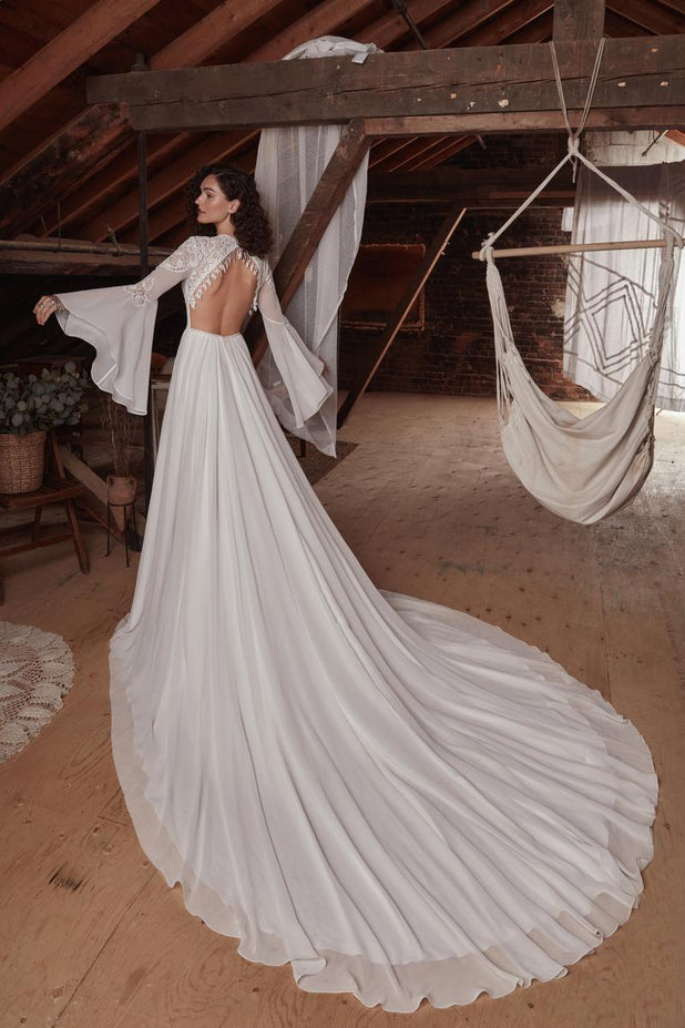 La Perle Style Number LP2121 - 2