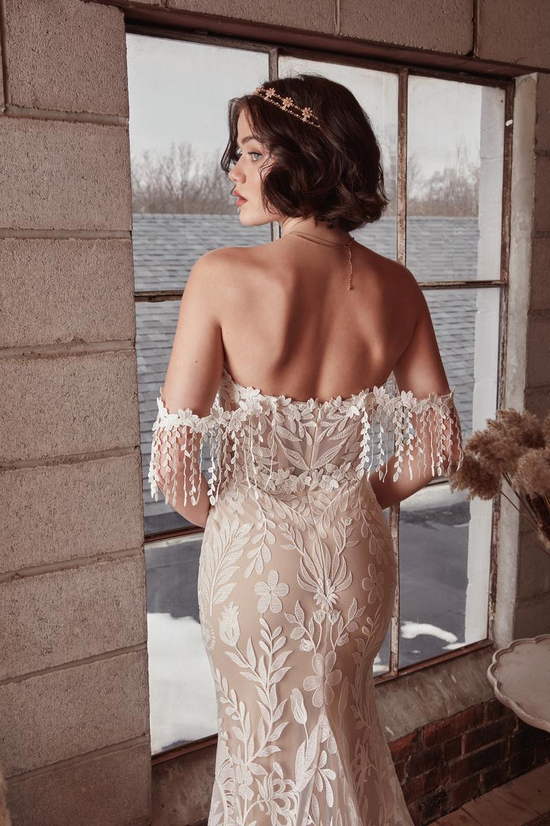 La Perle Style Number LP2122 - 4