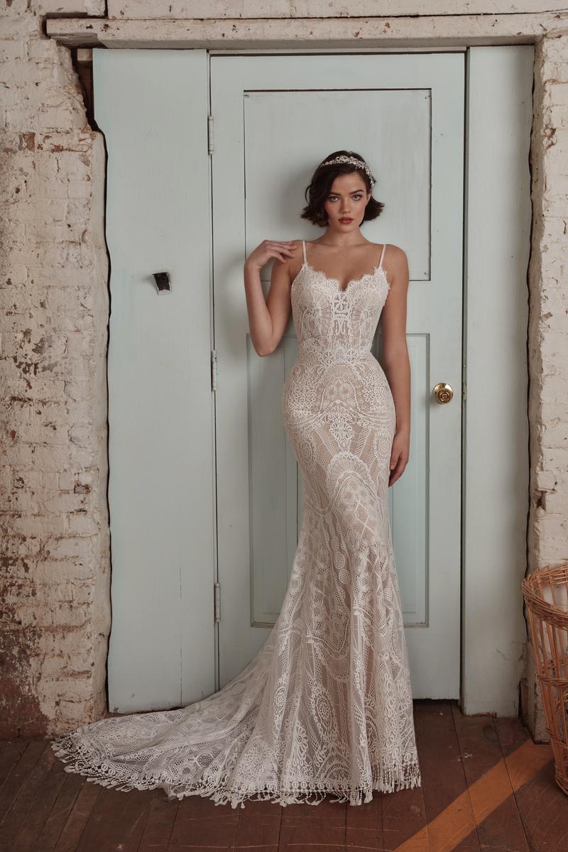 La Perle Style Number LP2124 - 7