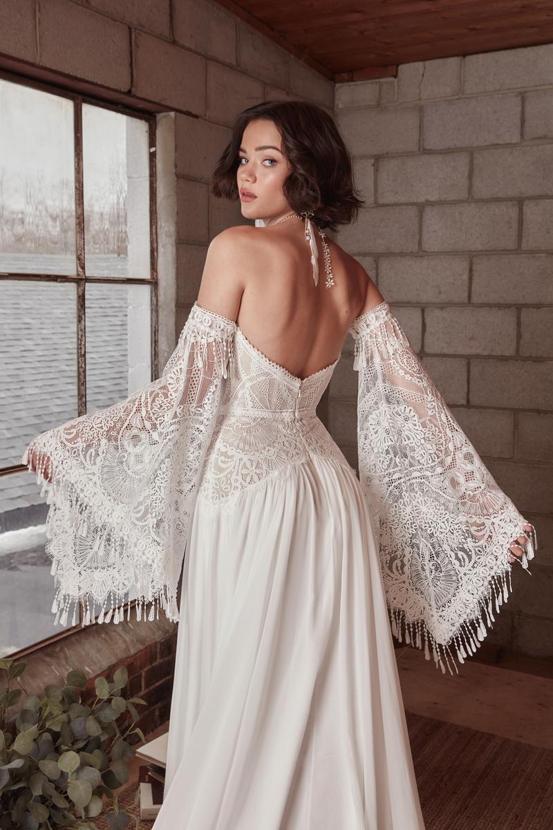 La Perle Style Number LP2126 - 4