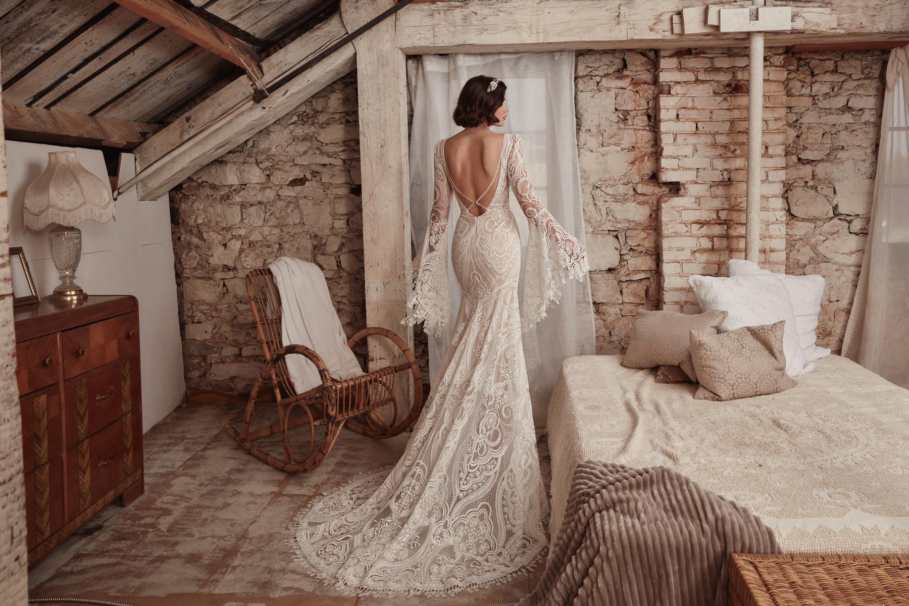 La Perle Style Number LP2127 - 4