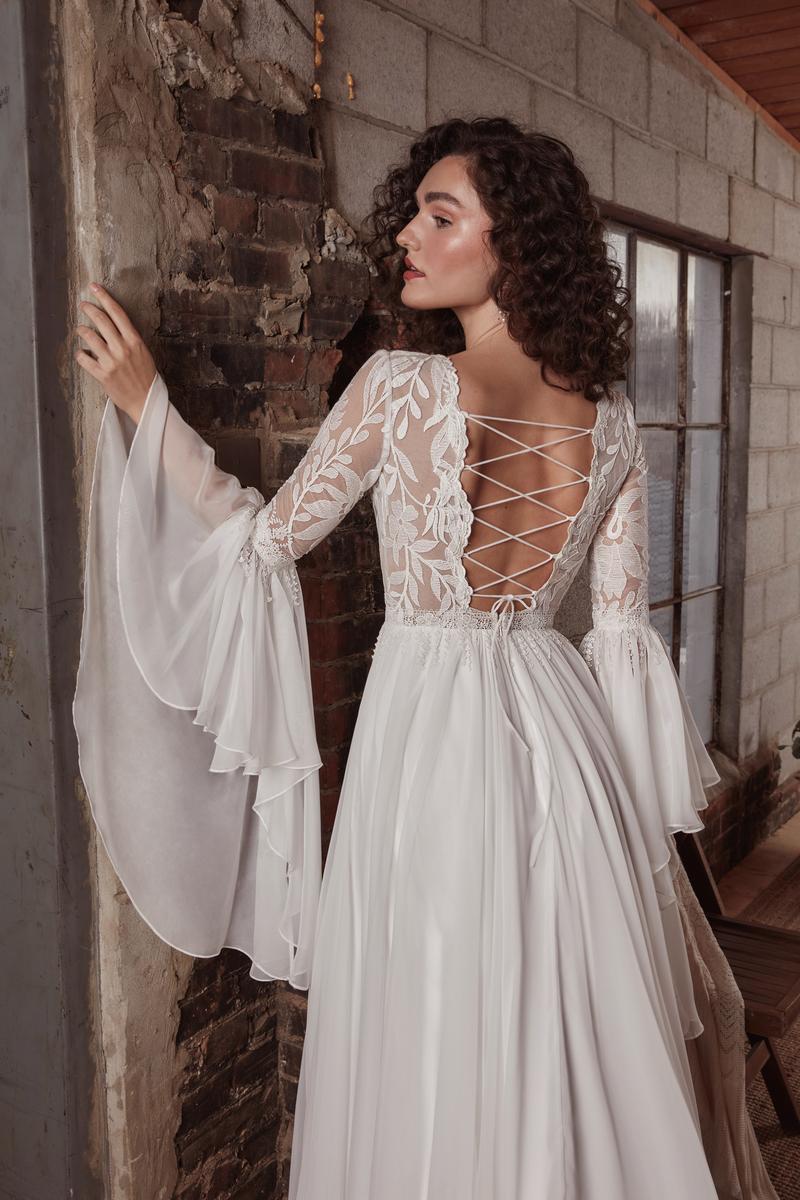 La Perle Style Number LP2132 - 4