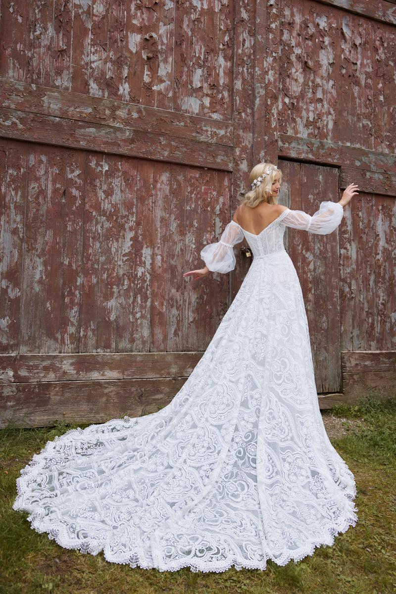 La Perle Style Number LP2212 - 2