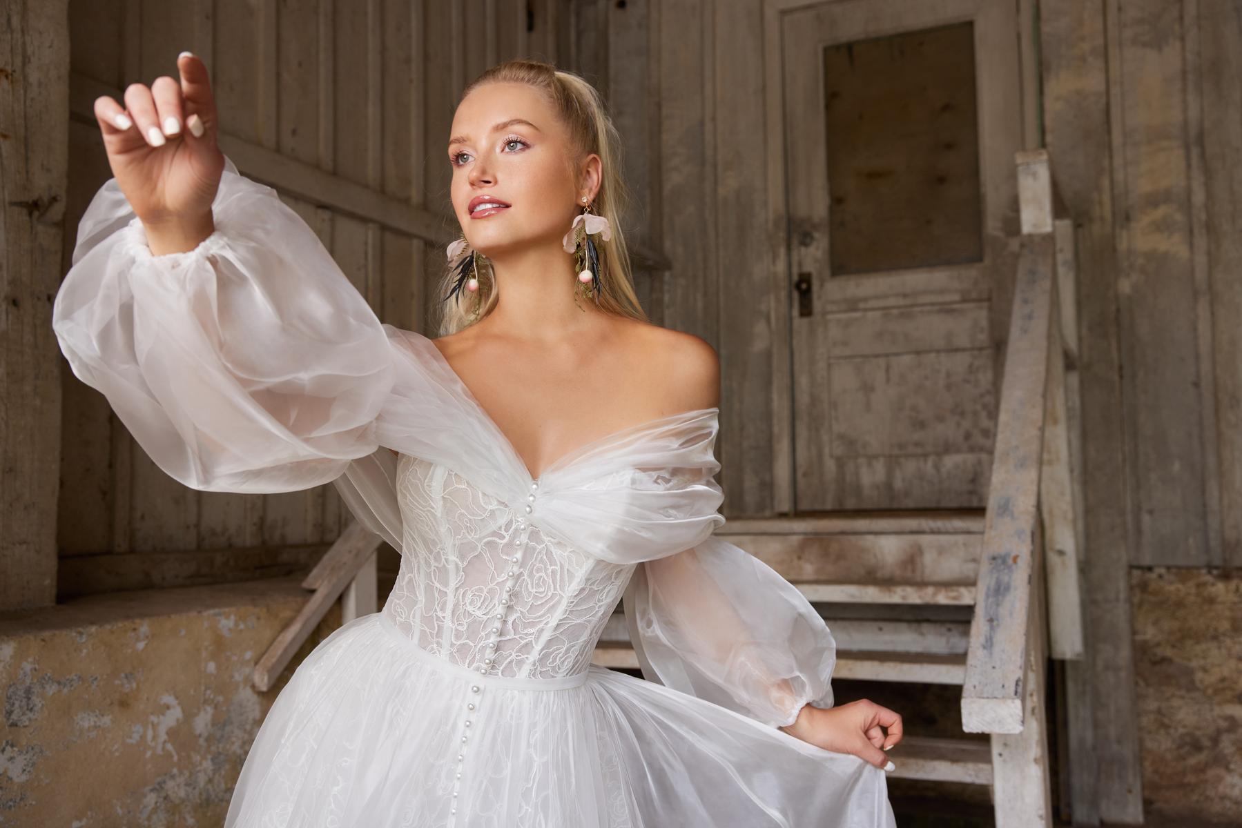 La Perle Style Number LP2214 - 4