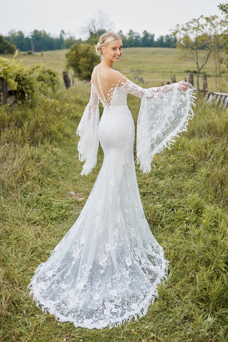 La Perle Style Number LP2221 - 2