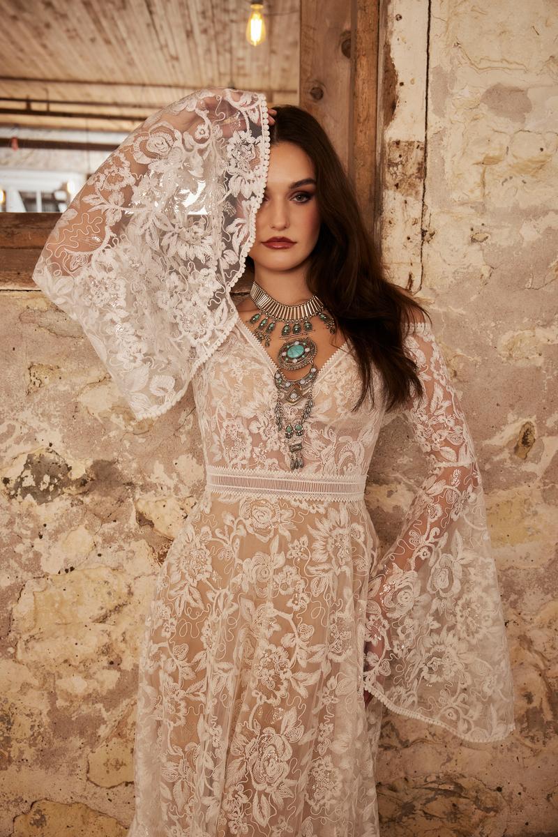 La Perle Style Number LP2250 - 2