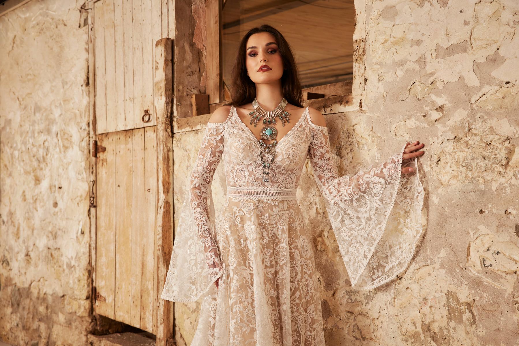 La Perle Style Number LP2250 - 4