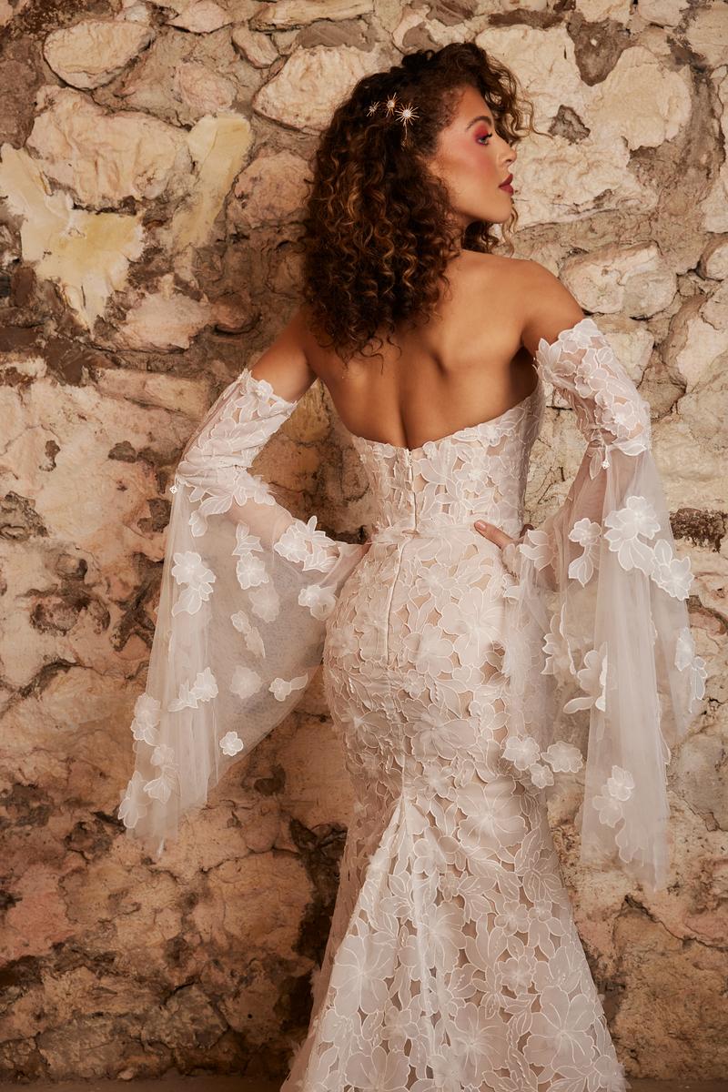 La Perle Style Number LP2252 - 4