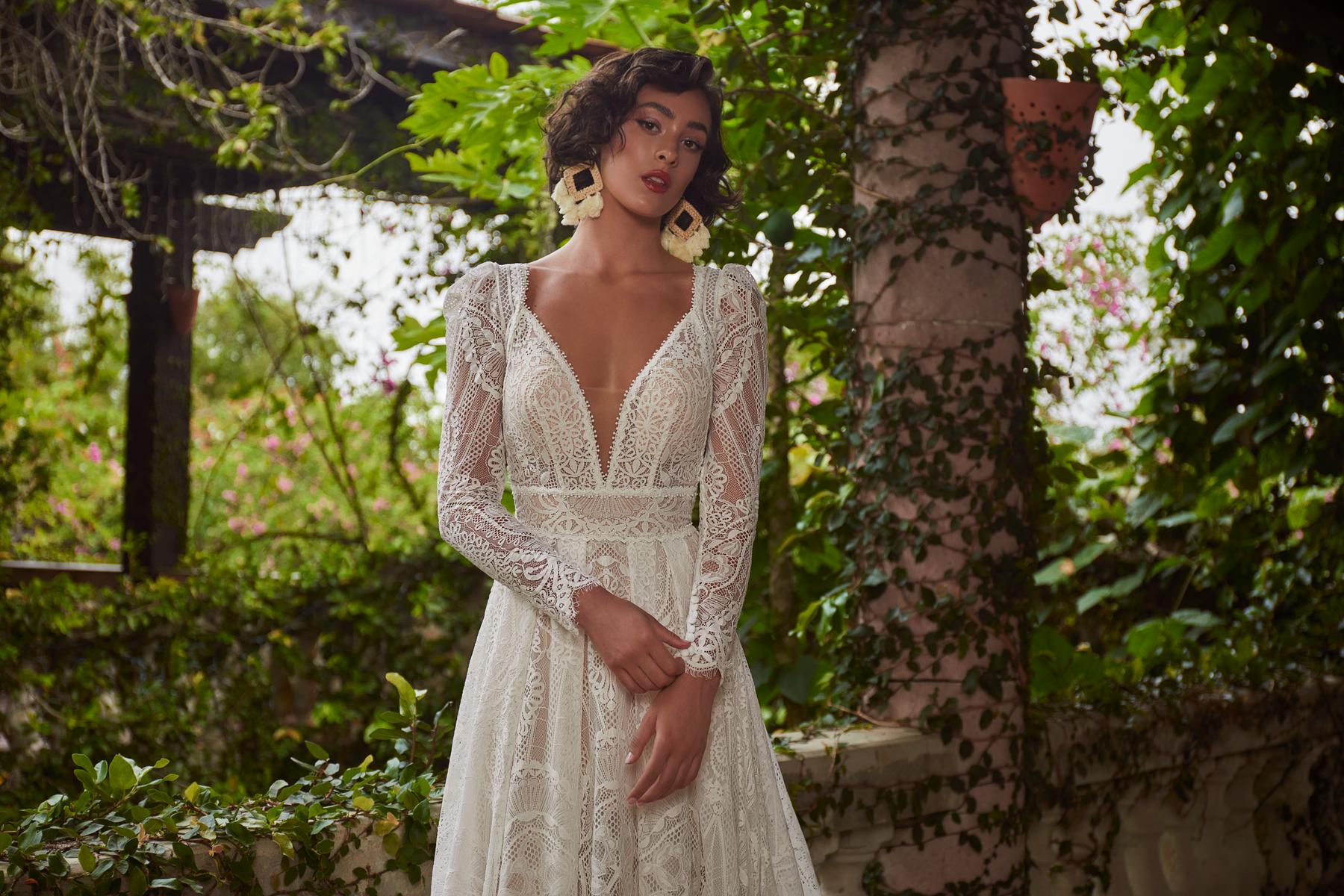 La Perle Style Number LP2322SL - 1