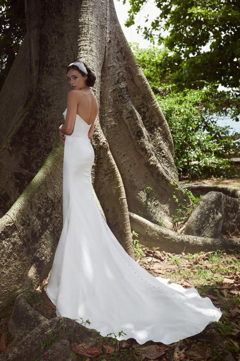 La Perle Style Number LP2323 - 4