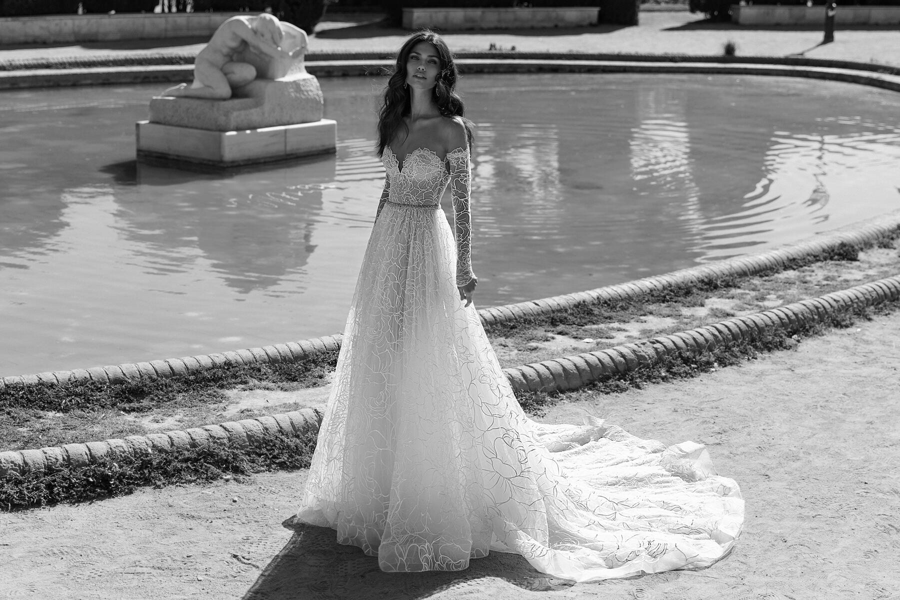 Julie Vino Style Number 1809 - 3
