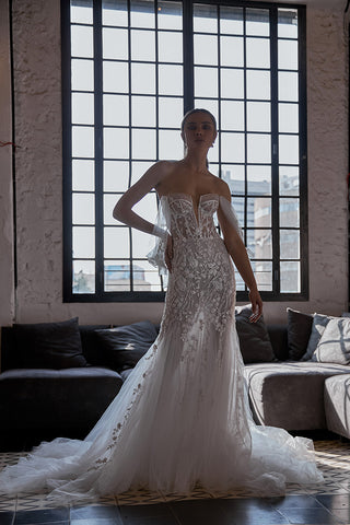 Julie Vino Style Number 2002B - 1