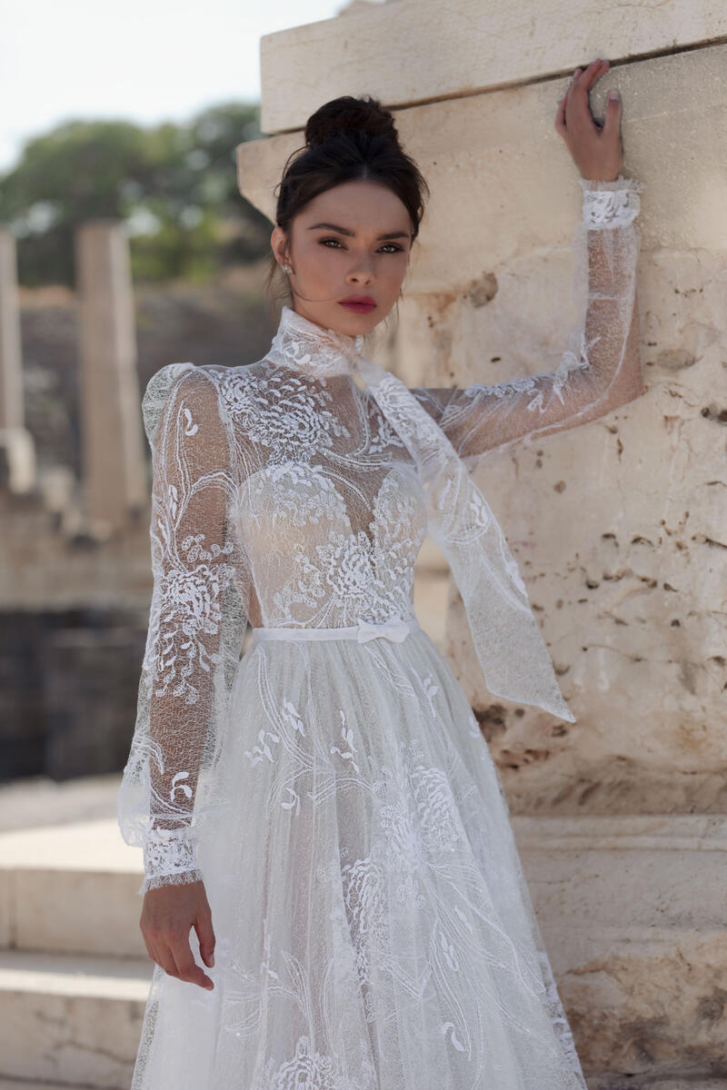 Julie Vino Style Number 2106 - 5