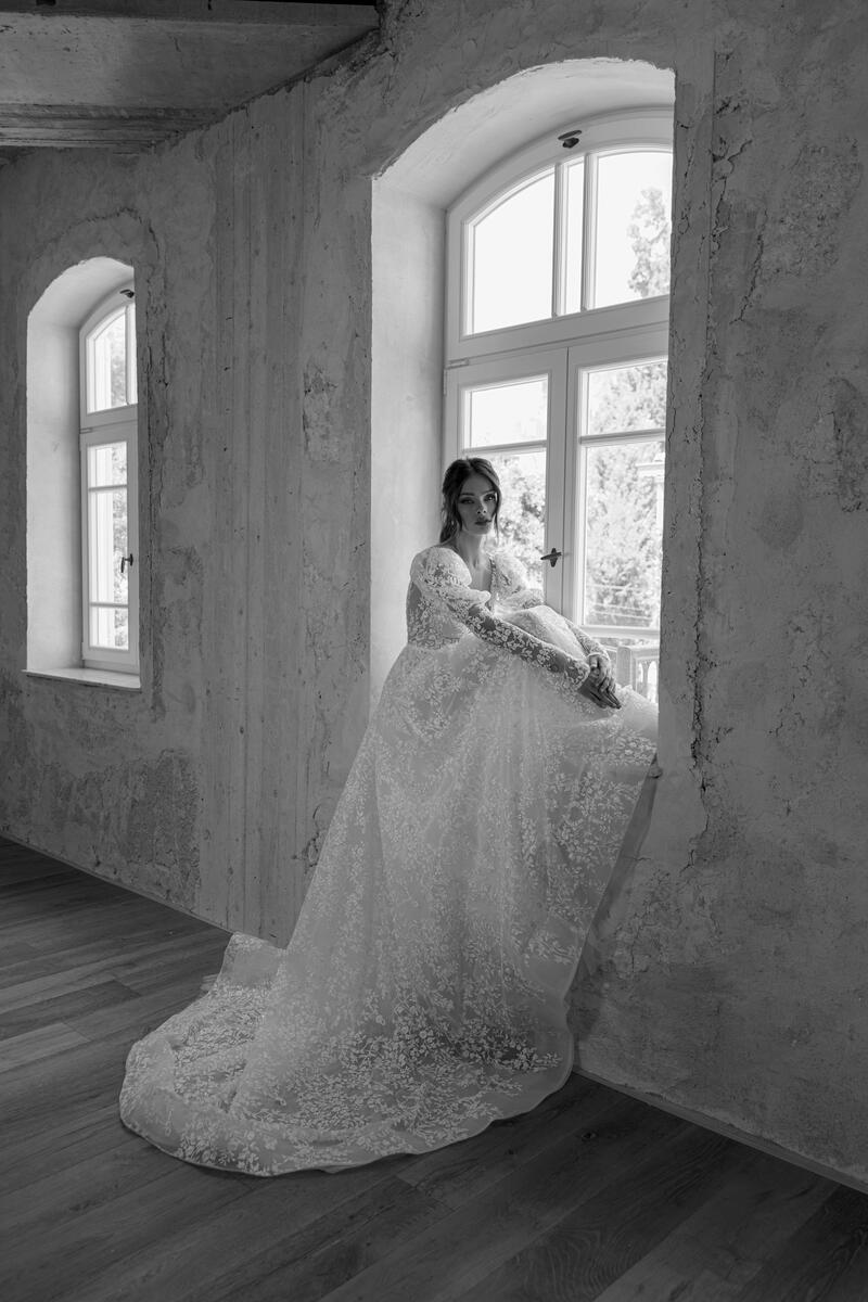 Julie Vino Style Number 2205 - 5