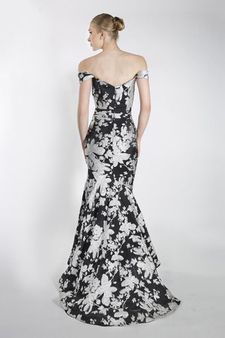 Janique Style Number B23002 - 2